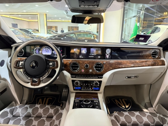 Picture of ROLLS ROYCE GHOST