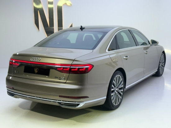 Picture of AUDI A8L
