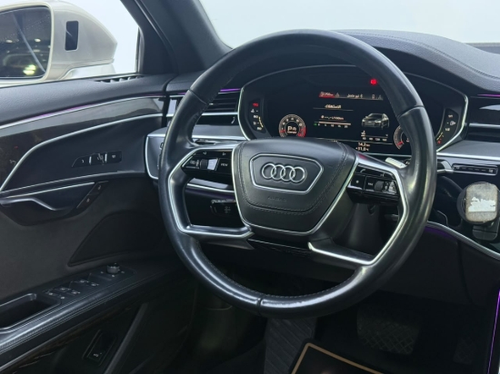 Picture of AUDI A8L