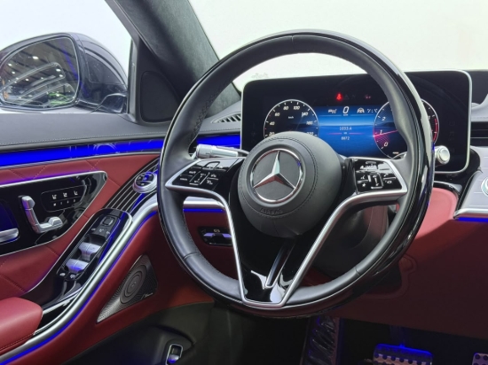 Picture of MERCEDES S580