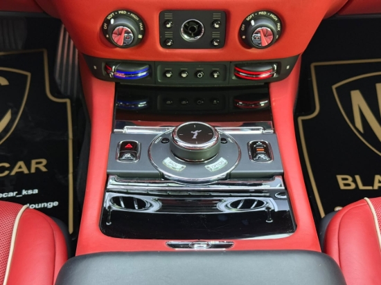 Picture of ROLLS ROYCE WRAITH