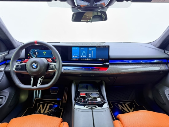 Picture of BMW M5 COMPETITION