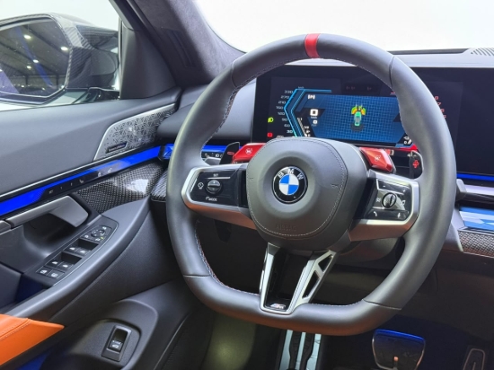 Picture of BMW M5 COMPETITION