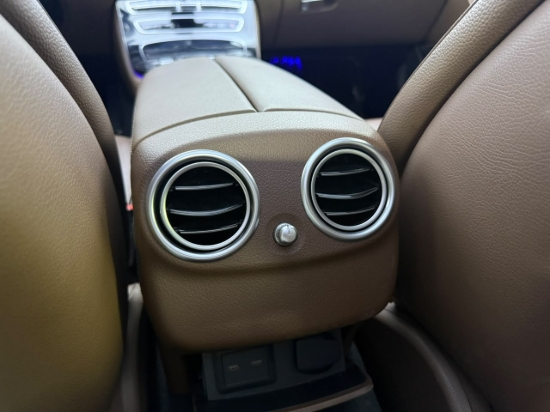 Picture of MERCEDES E200