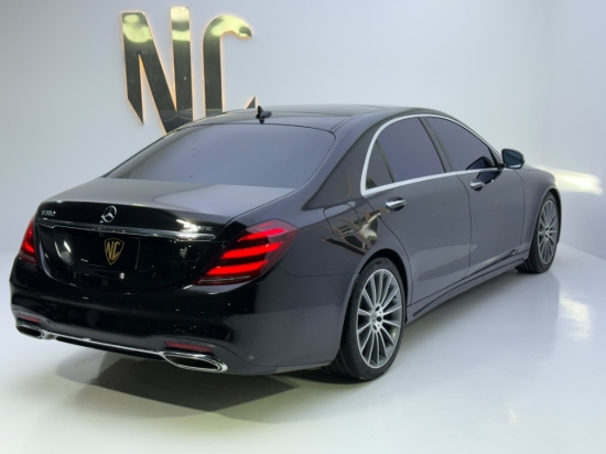 Picture of MERCEDES S560