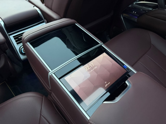 Picture of RANGE ROVER AUTOBIOGRAPHY P530