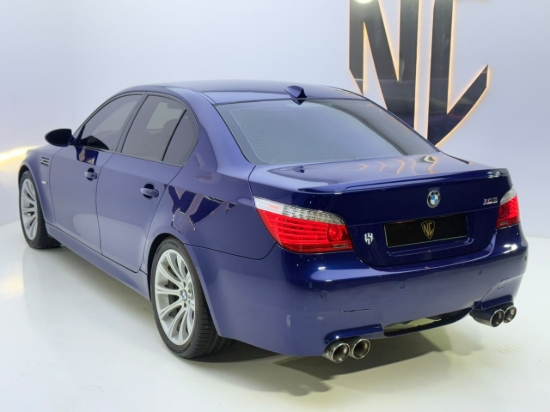 Picture of BMW M5