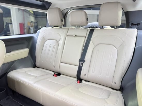 Picture of DEFENDER HSE-P400