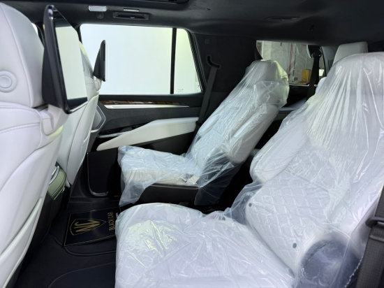 Picture of CADILLAC ESCALADE SPORT PLATINUM