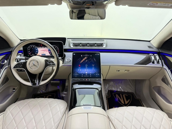 Picture of MERCEDES S580