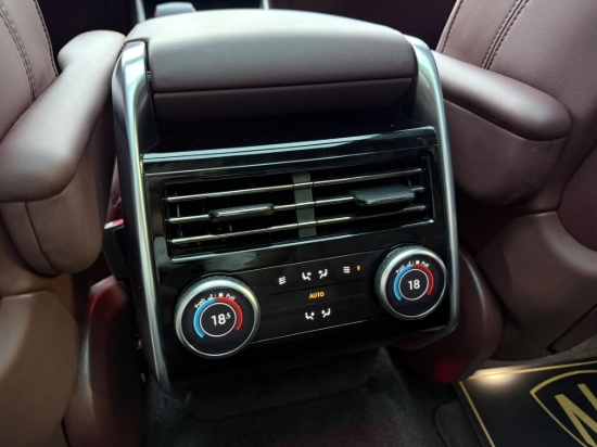 Picture of RANGE ROVER AUTOBIOGRAPHY P530