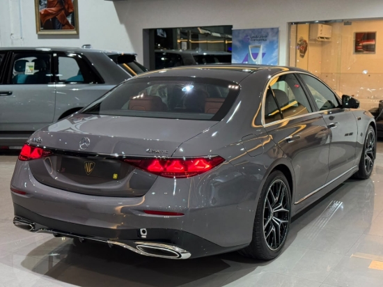 Picture of MERCEDES S500