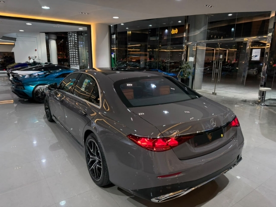 Picture of MERCEDES S500