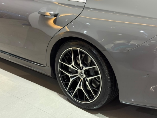 Picture of MERCEDES S500
