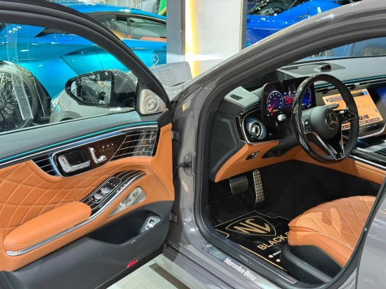 Picture of MERCEDES S500