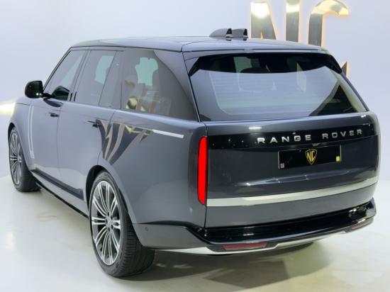 Picture of RANGE ROVER AUTOBIOGRAPHY P400