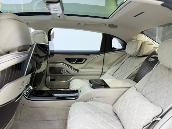 Picture of MERCEDES S680 (MAYBACH)
