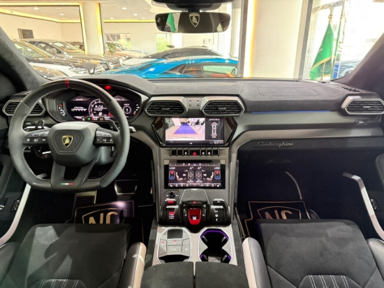 Picture of LAMBORGHINI URUS PERFORMANTE