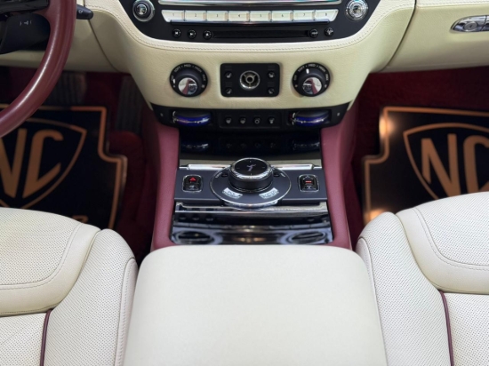 Picture of ROLLS ROYCE GHOST