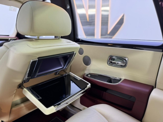 Picture of ROLLS ROYCE GHOST