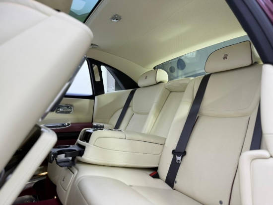 Picture of ROLLS ROYCE GHOST