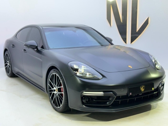 Picture of PORSCHE PANAMERA GTS