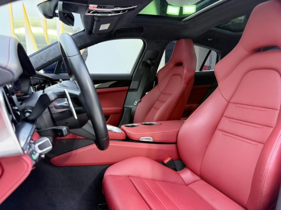 Picture of PORSCHE PANAMERA GTS