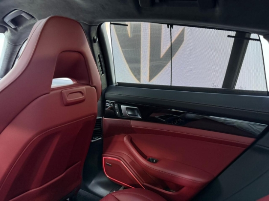 Picture of PORSCHE PANAMERA GTS